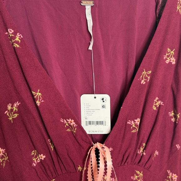 NWT Free People Everyone’s Favorite Minidress Red Floral M - Picture 6 of 9